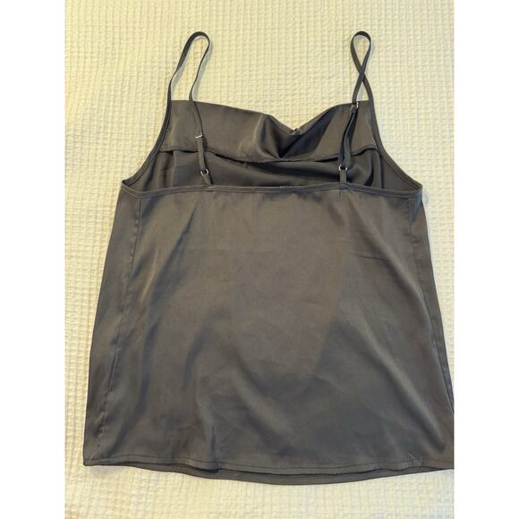 Famulily Black Cowl Neck Tank Top Women's Medium Old Money Aesthetic Clean Girl - Picture 4 of 4